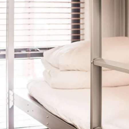 Downtown Backpackers Hostel Perth - Note - Valid Passport Required For Check In-3