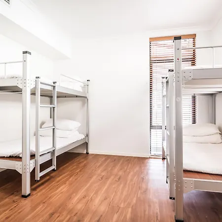 Downtown Backpackers Hostel Perth - Note - Valid Passport Required For Check In-3